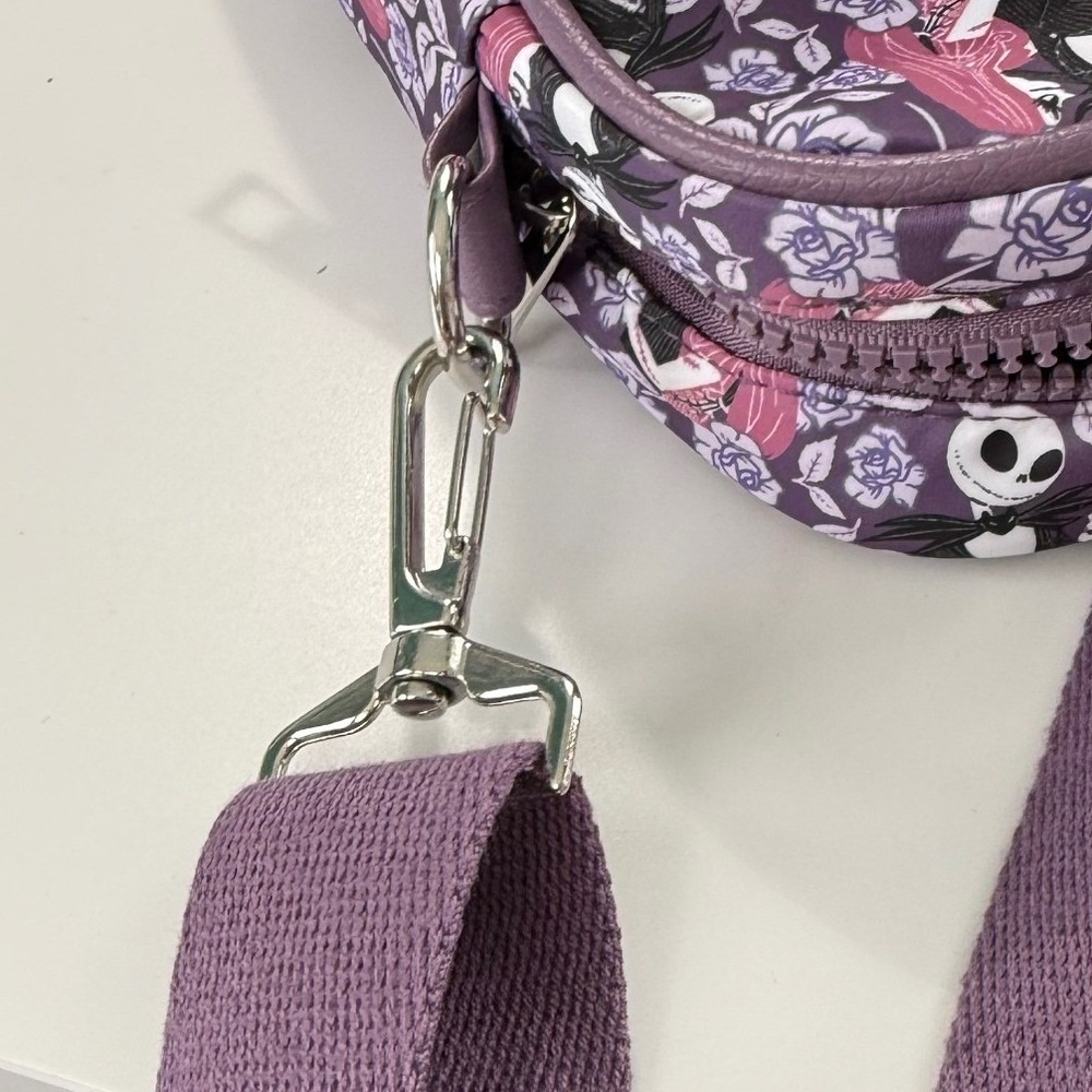 Bioworld Nightmare Before Christmas Jack & Sally Purple Crossbody Bag Disney NWT - Picture 7 of 8
